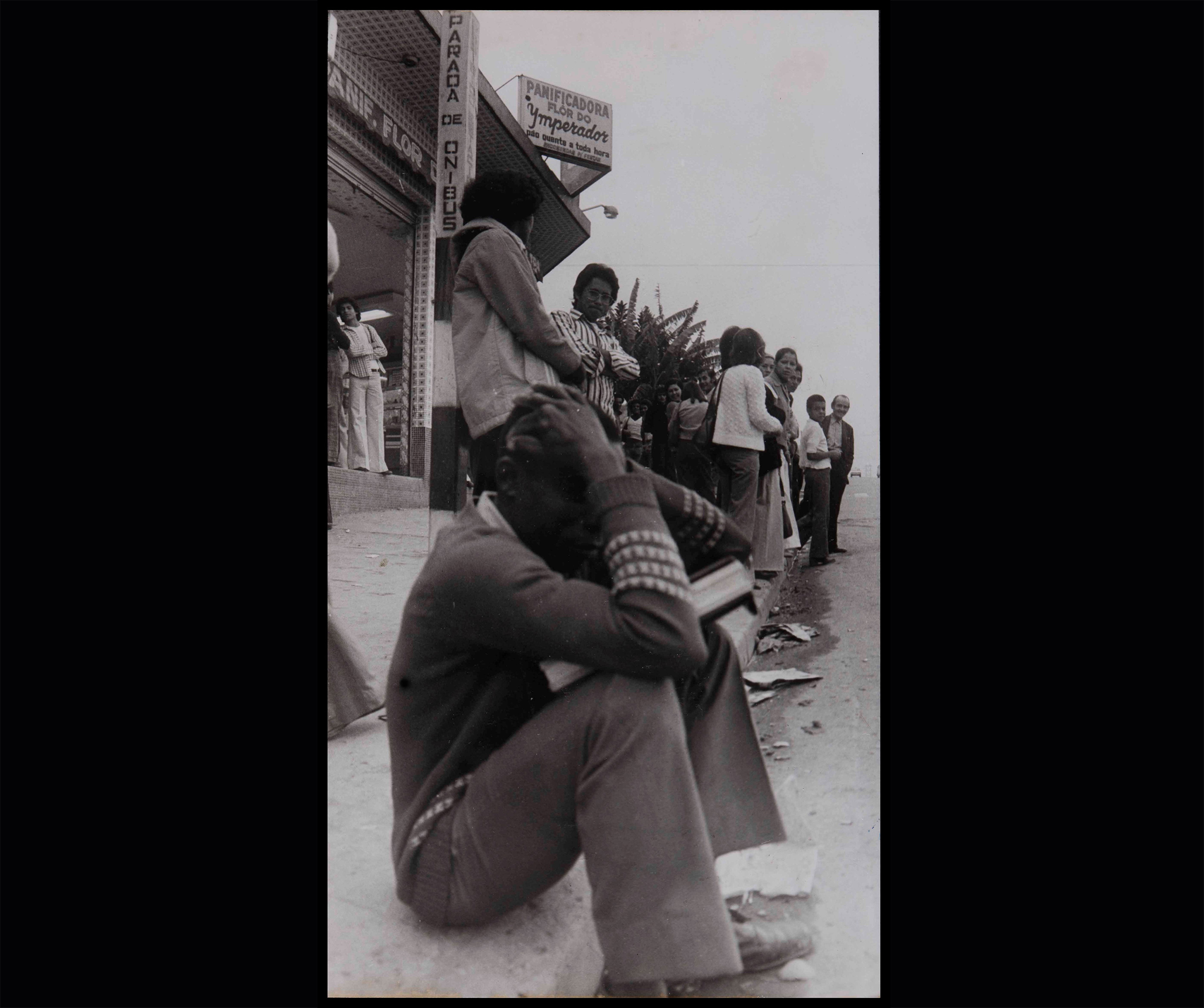 As longas filas e nada de ônibs.<br />DN 10/9/1976.